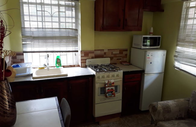 Home Style Apartments - Photo 2