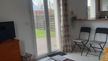 Appartement au RDC avec jardin clos, au calme. - Foto 4