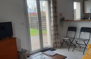 Appartement au RDC avec jardin clos, au calme. - Foto 4