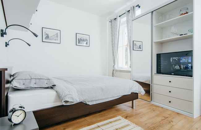 Old Town Tale Apartments - Photo 15