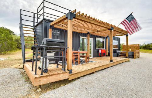 Remote Strawn Container Home with Hot Tub! - Foto 21
