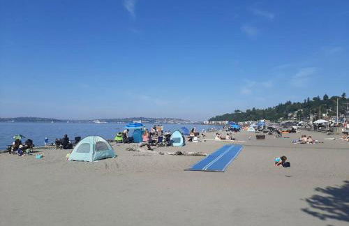 Alki Beach Cottage, NEW, 2 bedrooms, 2 bathrooms, near beach, AC, WD, Parking - Foto 80