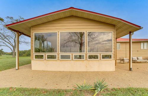 1 Mi to Table Rock Lake Home with Furnished Patio! - Foto 29