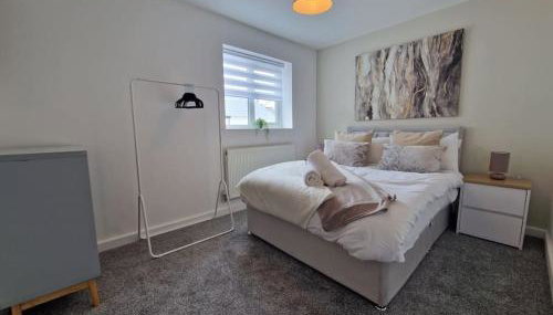 Charming 2 BedRoom Tredegar Gem. Sleeps 4 - Foto 1