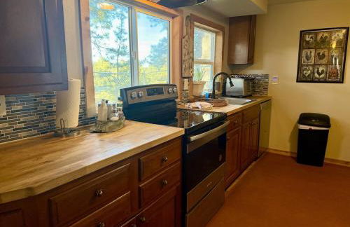 Cozy Rustic Retreat on a Horse Ranch with Stunning Pikes Peak Views and Serenity Minutes from Downtown Woodland Park - Foto 21