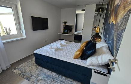 Blue Moon Apartment, now with Jacuzzi - Photo 36