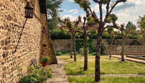 House with a private hot tub and medieval garden - Foto 3, Garden