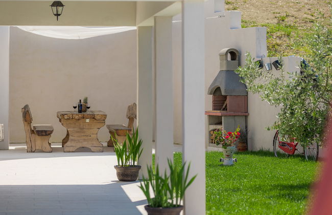 Montebello - Photo 9