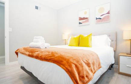 Modern Spacious 5BR Retreat -Games & Large Yard - Foto 25