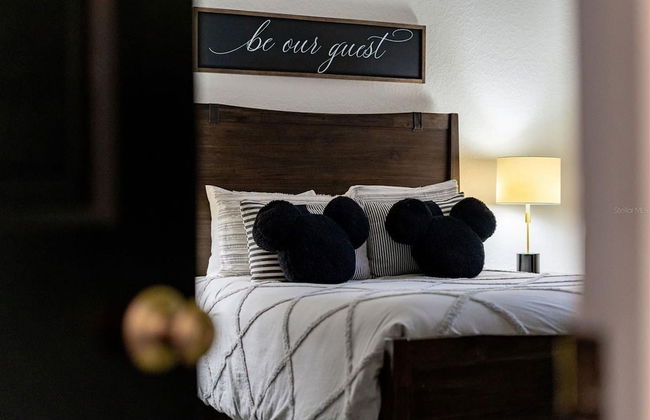 3 bed - Private Oasis - Completley Immaculate - Foto 14