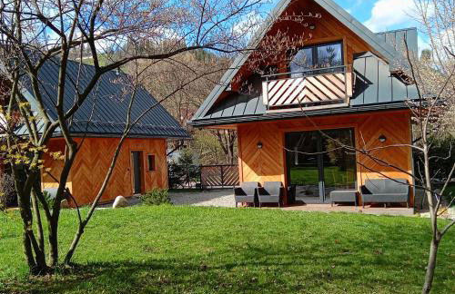 Domki przy skwerku - Foto 1