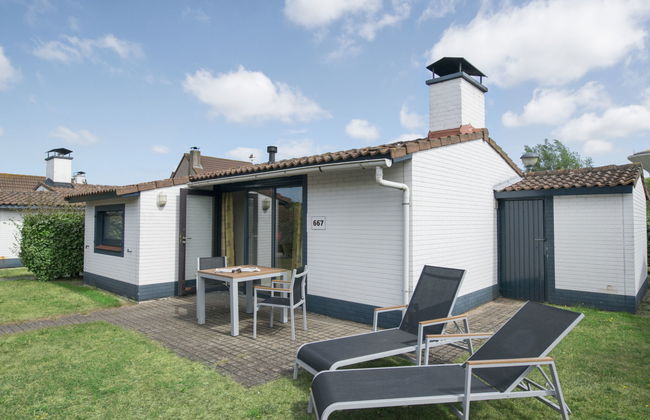 Exclusive - Photo 12