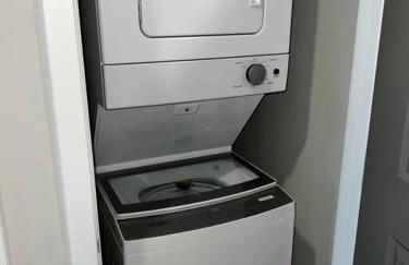 1 Bedroom Luxury Apartment - Photo 9