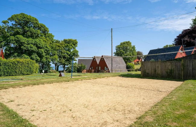 The Lookout, Sunny Beach Retreat, Sleeps 5 Guests - Photo 18