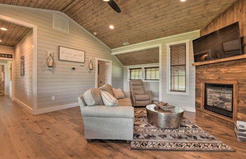 Hike, Ski and More! Pet-Friendly Home in Glenville - Foto 5