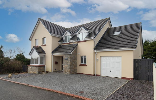 Maynor - Large Luxury House Log Burner Central Location - Photo 37