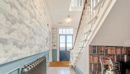 Carlton Manor - Foto 3