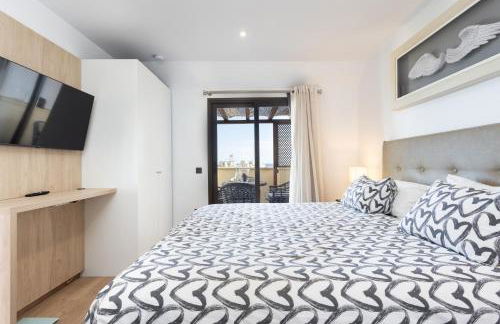 Home2Book Chic Penthouse with Terrace, Santa Cruz - Foto 16