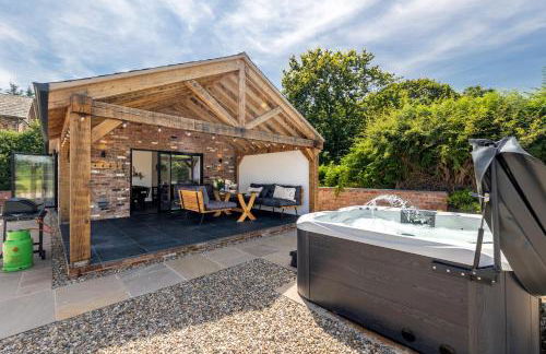 Greenwood House - Photo 8