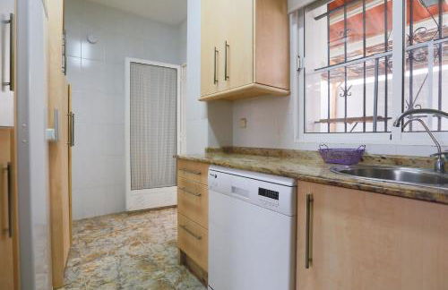 Sunny Seaside Getaway in Mar Menor - Foto 13