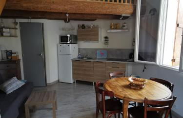 Les Gîtes sous l' Olivier en Camargue - Photo 35