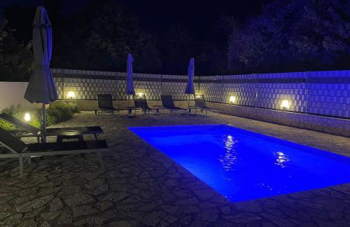 Villa Niklas with 3 bedrooms and heated pool - Foto 28