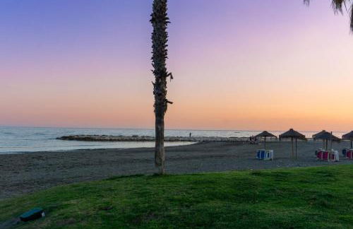 Walking to the Beach of Palo and Pegregalejo - Foto 30