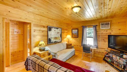 Deadwood Wolf Cabin with Fire Pit and Grill - Foto 4