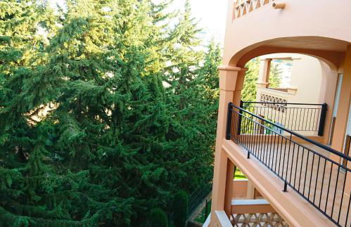 Luxury 3-bedroom apartment at high-end Praia da Luz - Photo 13