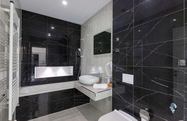 Tesla Boutique Apartments & Rooms - Photo 75