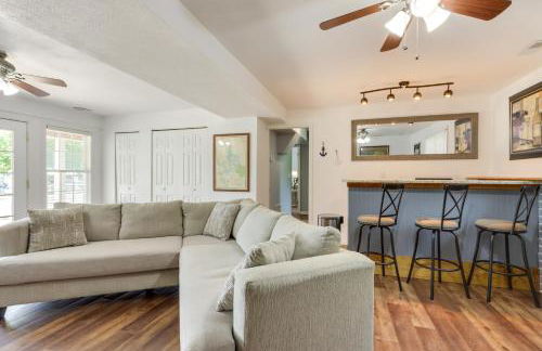 Fire Pit and Dock Lake of the Ozarks Retreat! - Foto 3