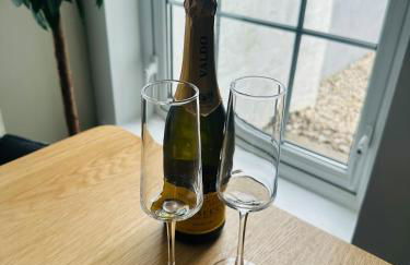 The Boat Cottage - private beach access - Foto 24