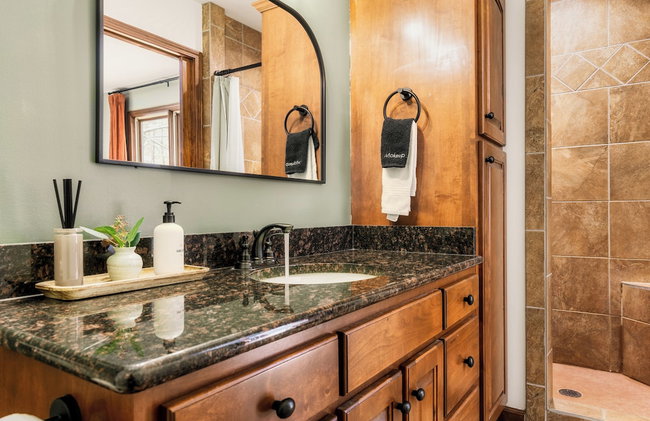 The Moondance Cabin by Lightfoot Stays Vacation Rentals - Photo 141