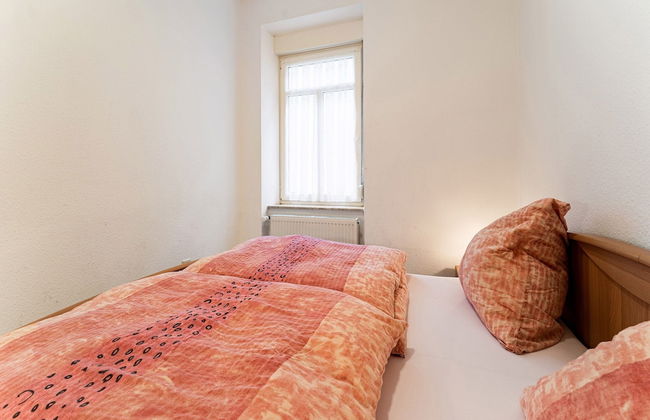 Home for 5 Persons in 1350 Year Old Mosel Town - Foto 7