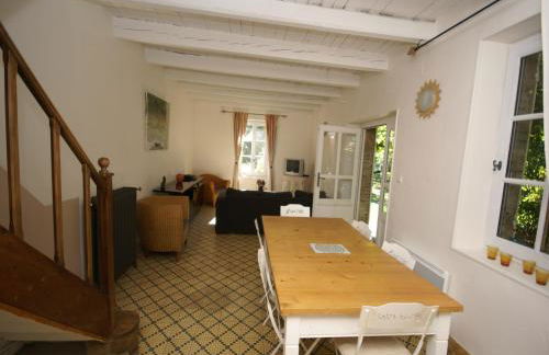 Lovely house with grass garden, shared swimmingpool, next to the river Ardèche - Foto 14