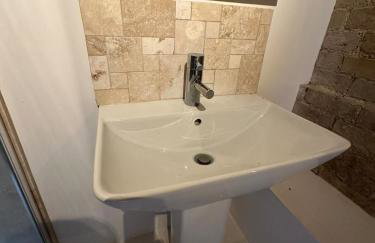 character filled barn renovation - Foto 19