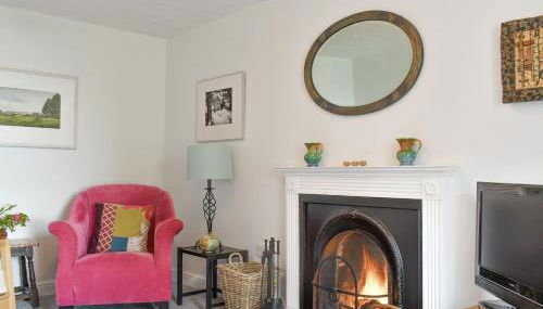 Seaton Cottage - Photo 2