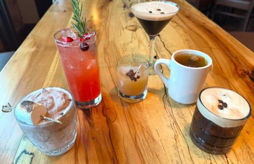 The Vanderbilt Mansion Apt 7 Near Downtown and TWU - Foto 34