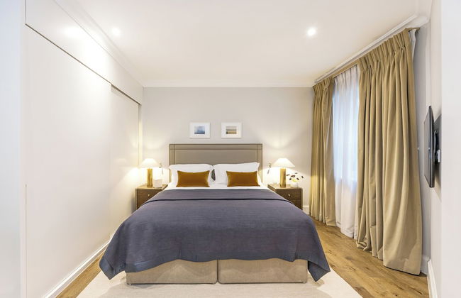 Buckingham & Lloyds Knightsbridge - Foto 16