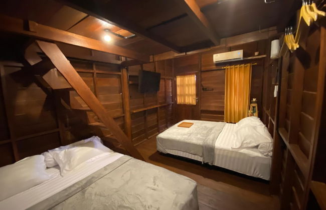 Tropical House and Mini Golf Yogyakarta - Foto 4