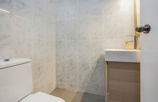 Stay U-nique Apartment Sardenya II - Photo 22