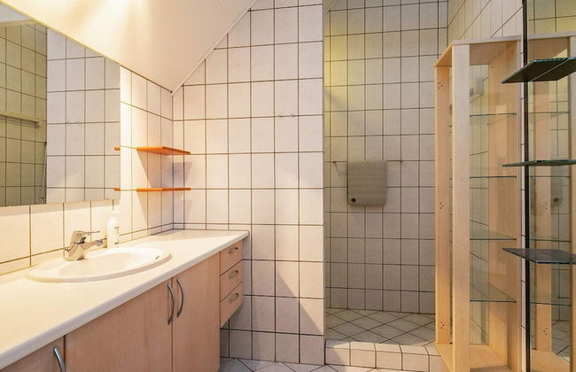 8 Person Holiday Home in Hals-by Traum - Foto 10