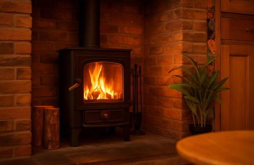 Calder Row by Alt-Stay Contractor Accommodation - 3 Bed Canal Side Contractor Home With Parking, Wi-Fi & Full Kitchen - Ideal For Long stays - Foto 14