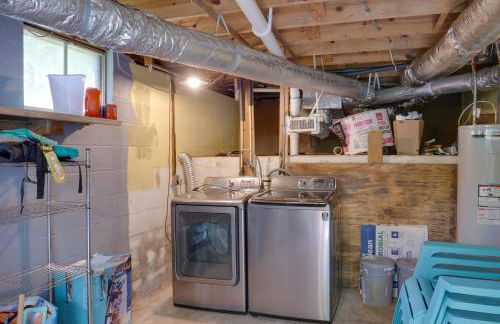 Cozy Tennessee Cabin with Deck, Grill and Fire Pit! - Foto 22