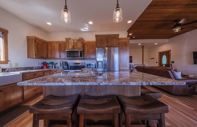 Rock Lot A 5 Star Vacation! - Photo 10