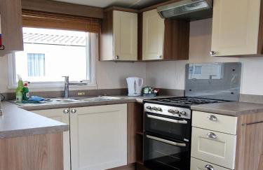 Betty by the Bay, Church Farm Caravan Stay - Foto 10