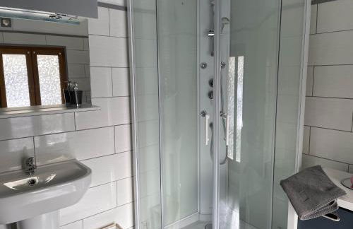 Les Gîtes de Monthermé La Maison authentique du centre historique - Foto 6