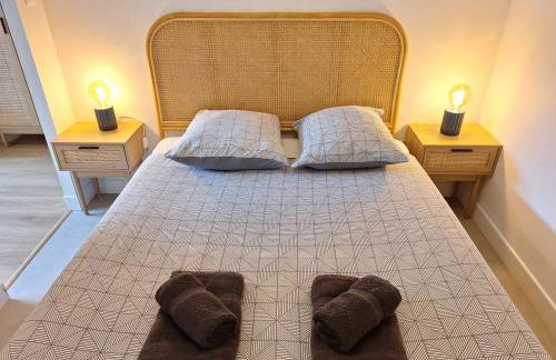 Jeny 2 - RDC - terrasse - Wifi - 10mn hypercentre - Foto 14