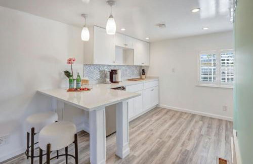 Solara: Waterfront Estate, Pool, Dock, Private Guest Suite - Foto 73