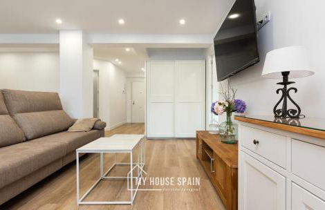 MyHouseSpain - Piso luminoso cerca de la playa - Foto 2